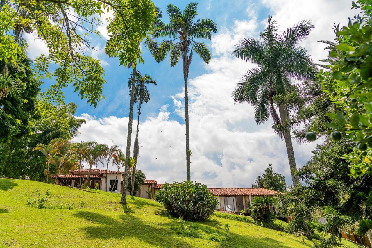 Aldea Sabatinga Villa Manizales Bagian luar foto